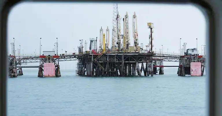 ইরাকের বাসরা অয়েল পোর্ট